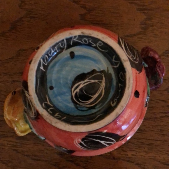 Mary Rose Young Teapot And Three Tea Cups - Picture 10 of 14